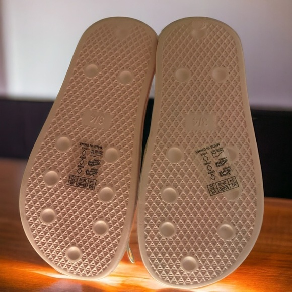 Unicorn Girls Sandals | SIZE 3/4 - Picture 4 of 7